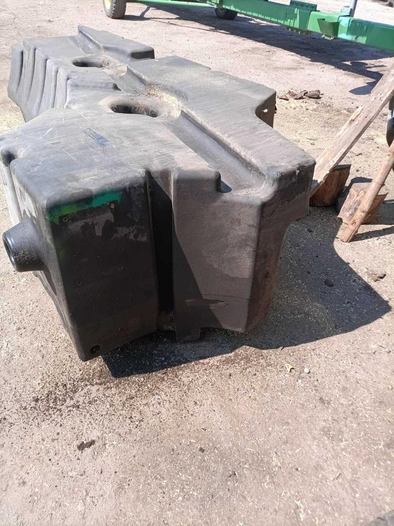 Ремонт паливного бака John Deere T660