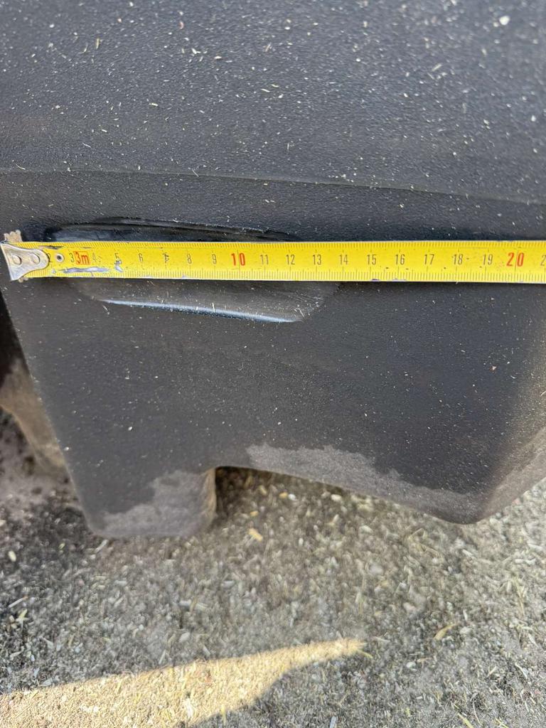 Фото 2 з ремонту — Ремонт паливного бака John Deere T660
