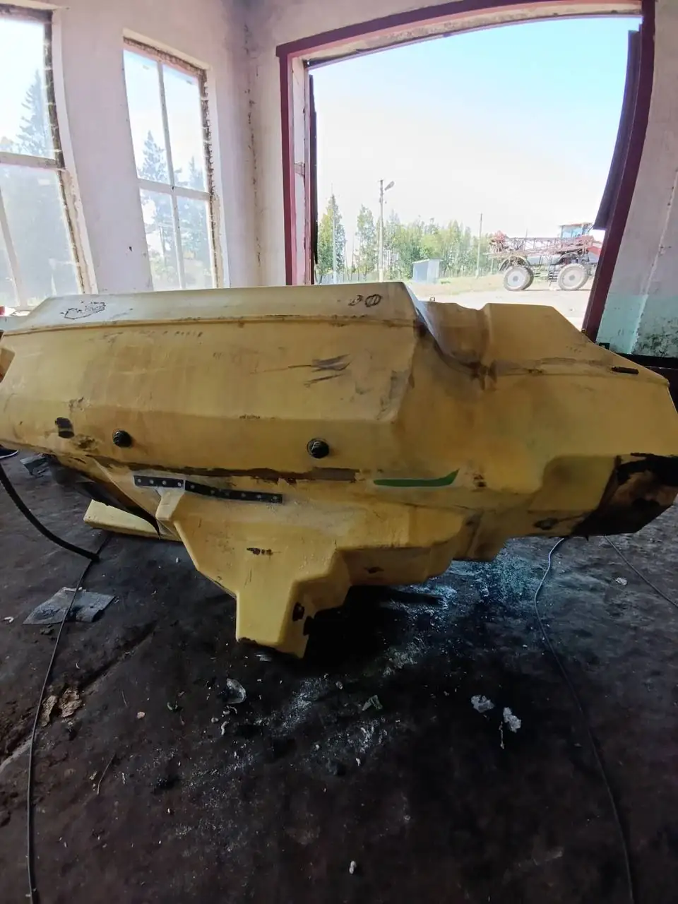 Фото 20 з ремонту — Ремонт бочки обприскувача Hardi Alpha 4100 — Чернелиця