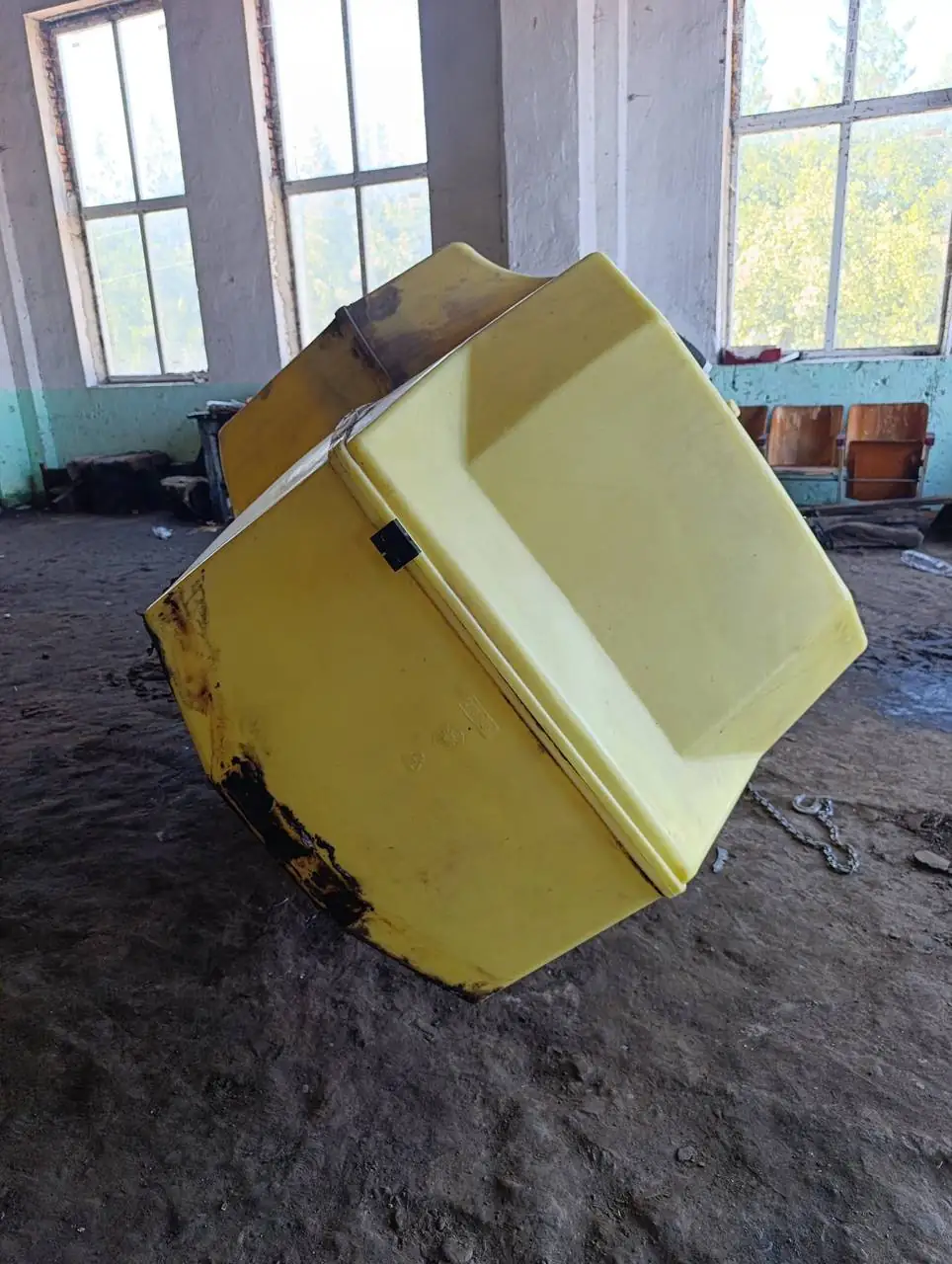 Фото 9 з ремонту — Ремонт бочки обприскувача Hardi Alpha 4100 — Чернелиця
