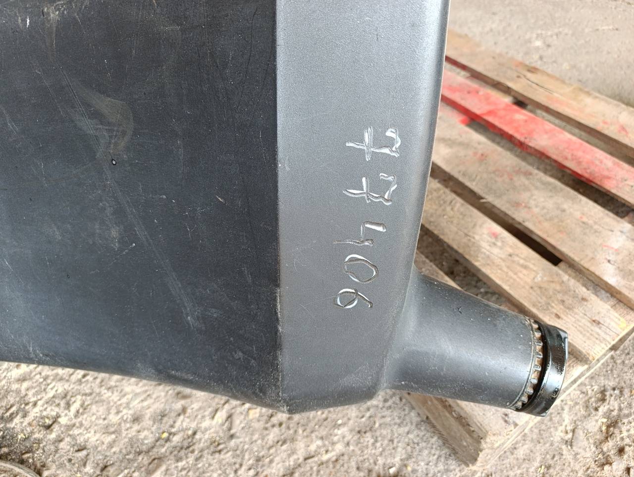 Фото 6 з ремонту — Ремонт паливного бака John Deere 6930 — серпень 2026