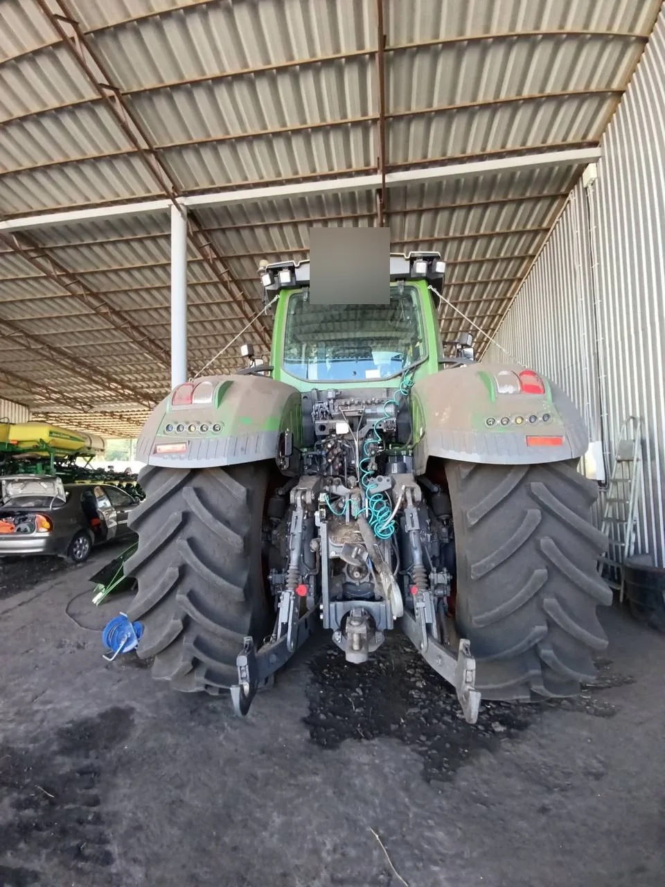 Фото 9 з ремонту — Ремонт паливного бака Fendt 4038