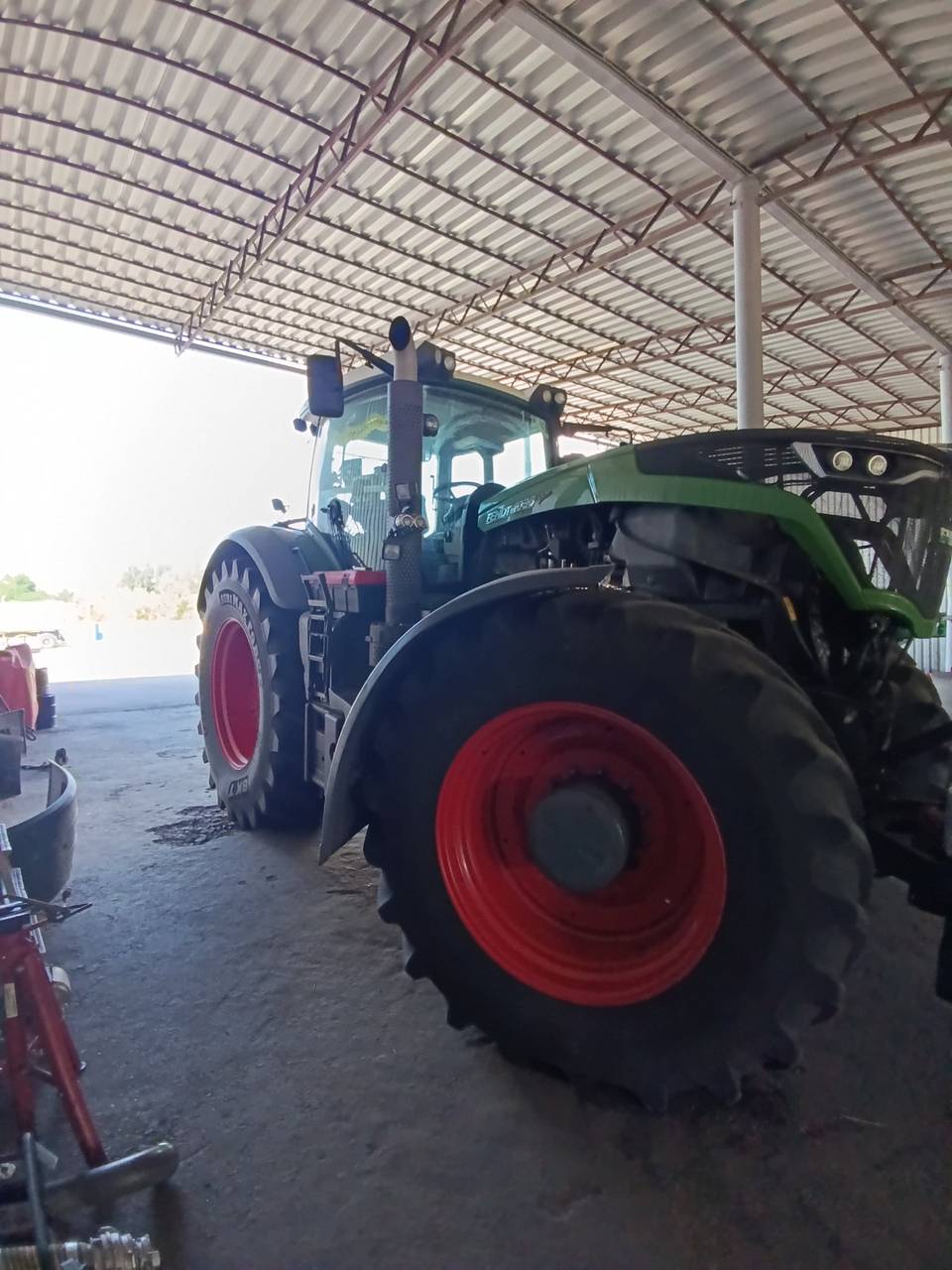 Фото 8 з ремонту — Ремонт паливного бака Fendt 4038