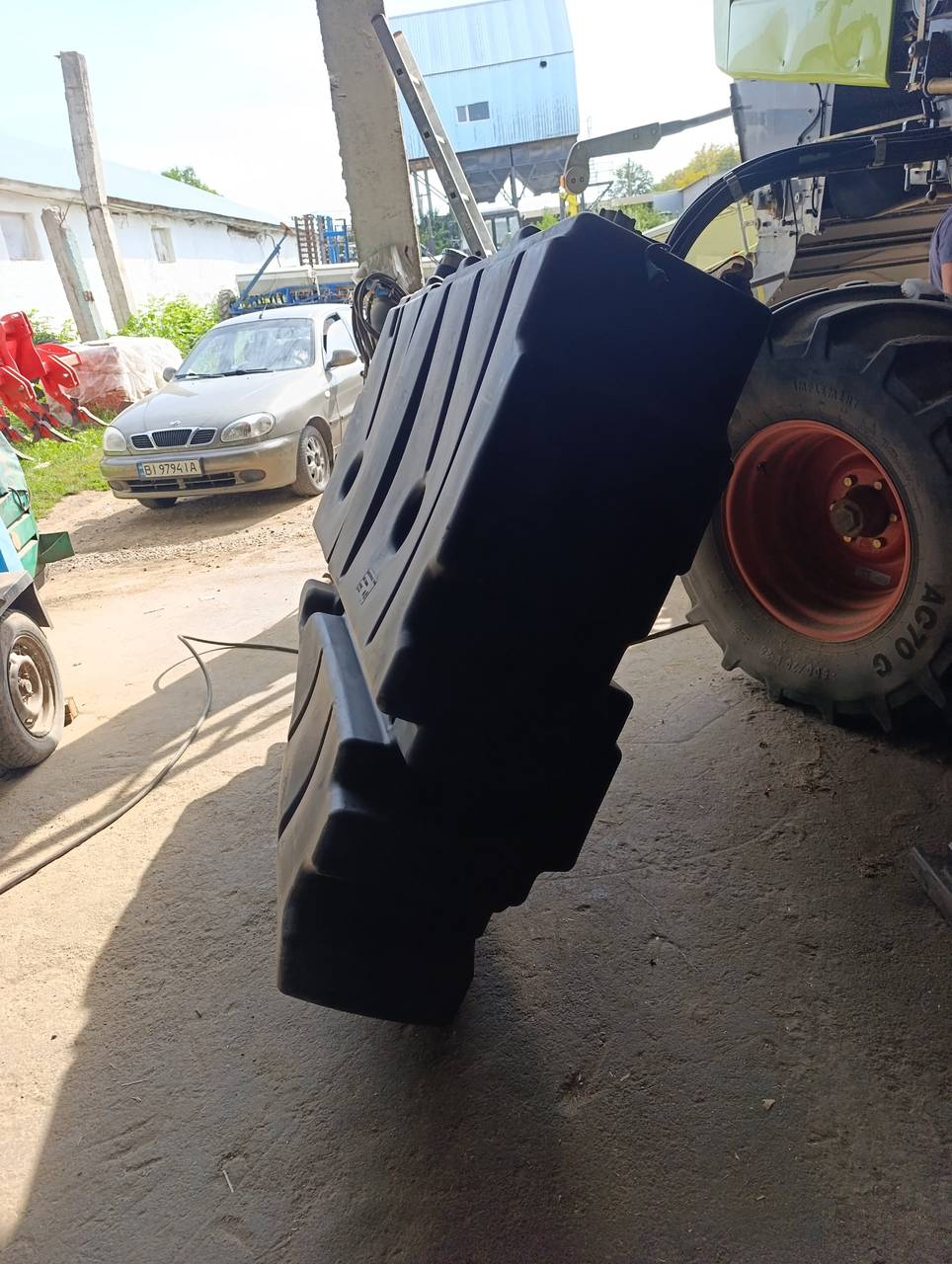 Фото 9 з ремонту — Ремонт паливного бака Claas Lexion