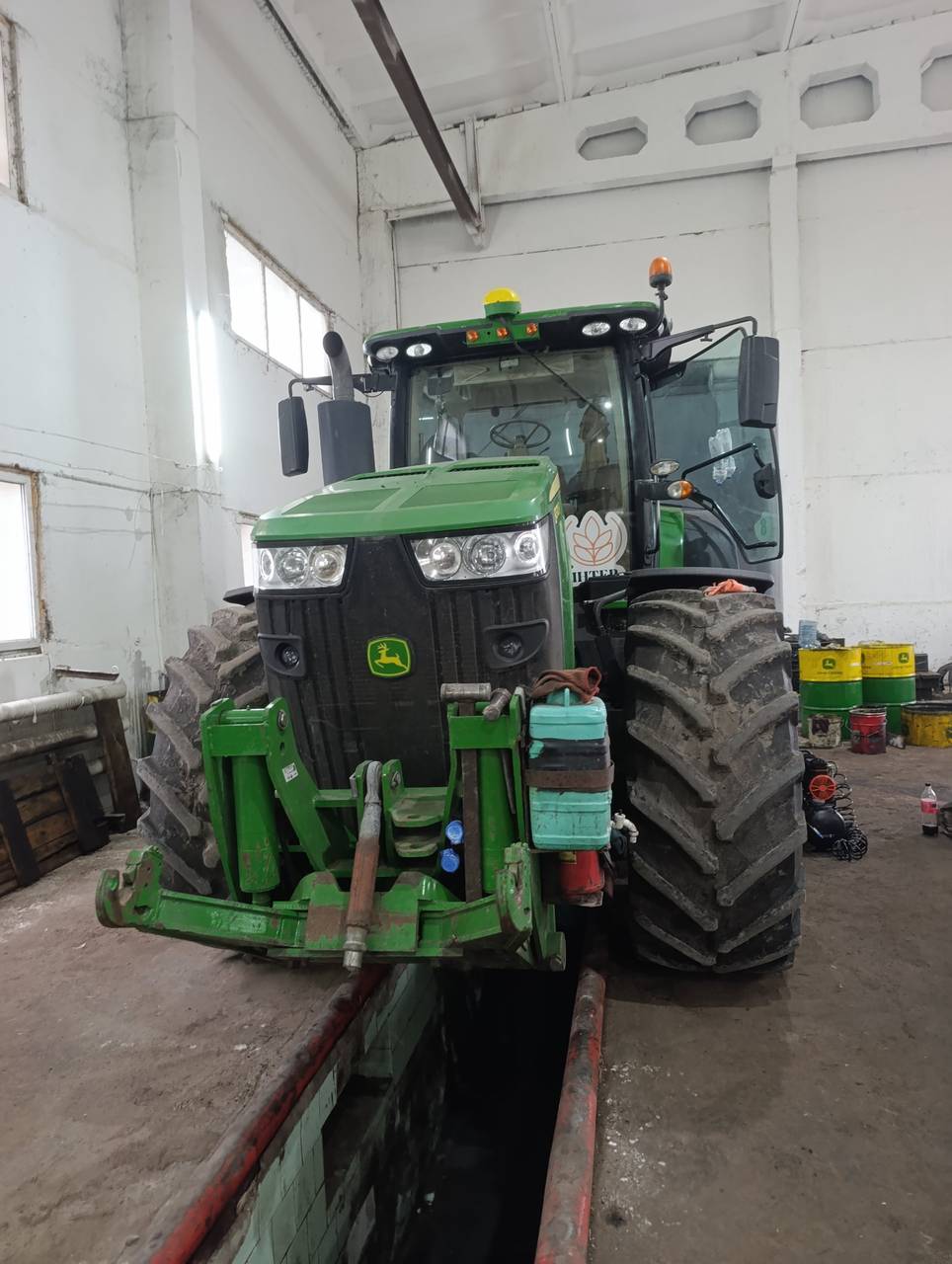 Фото 13 з ремонту — Ремонт паливного бака John Deere 8370R — Ічня