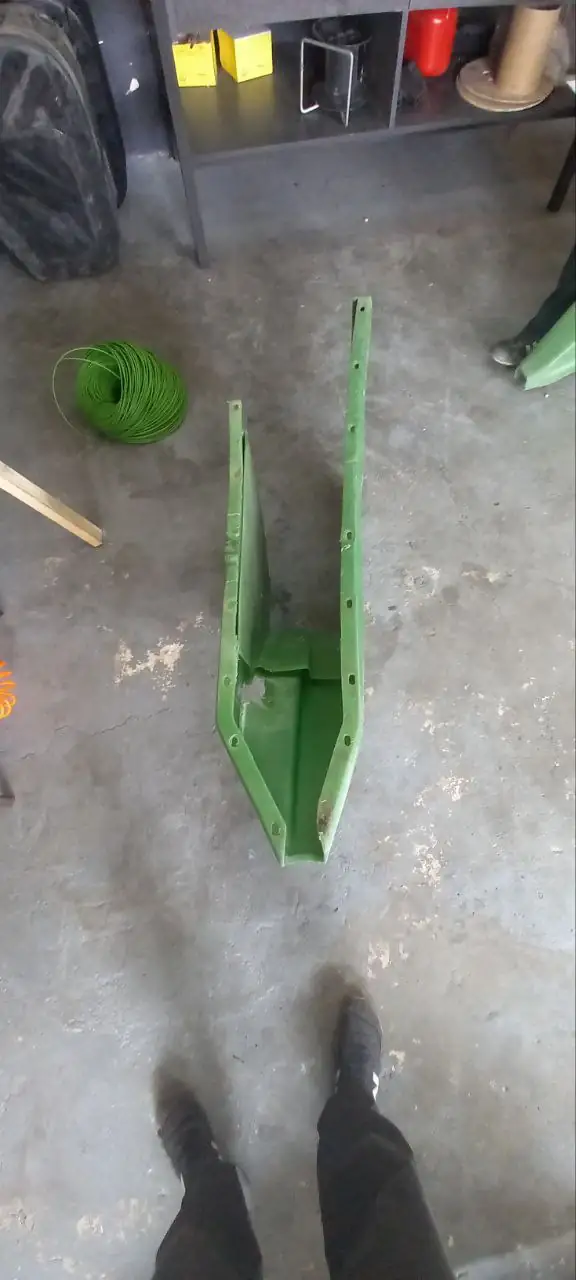 Ремонт конуса жниварки John Deere