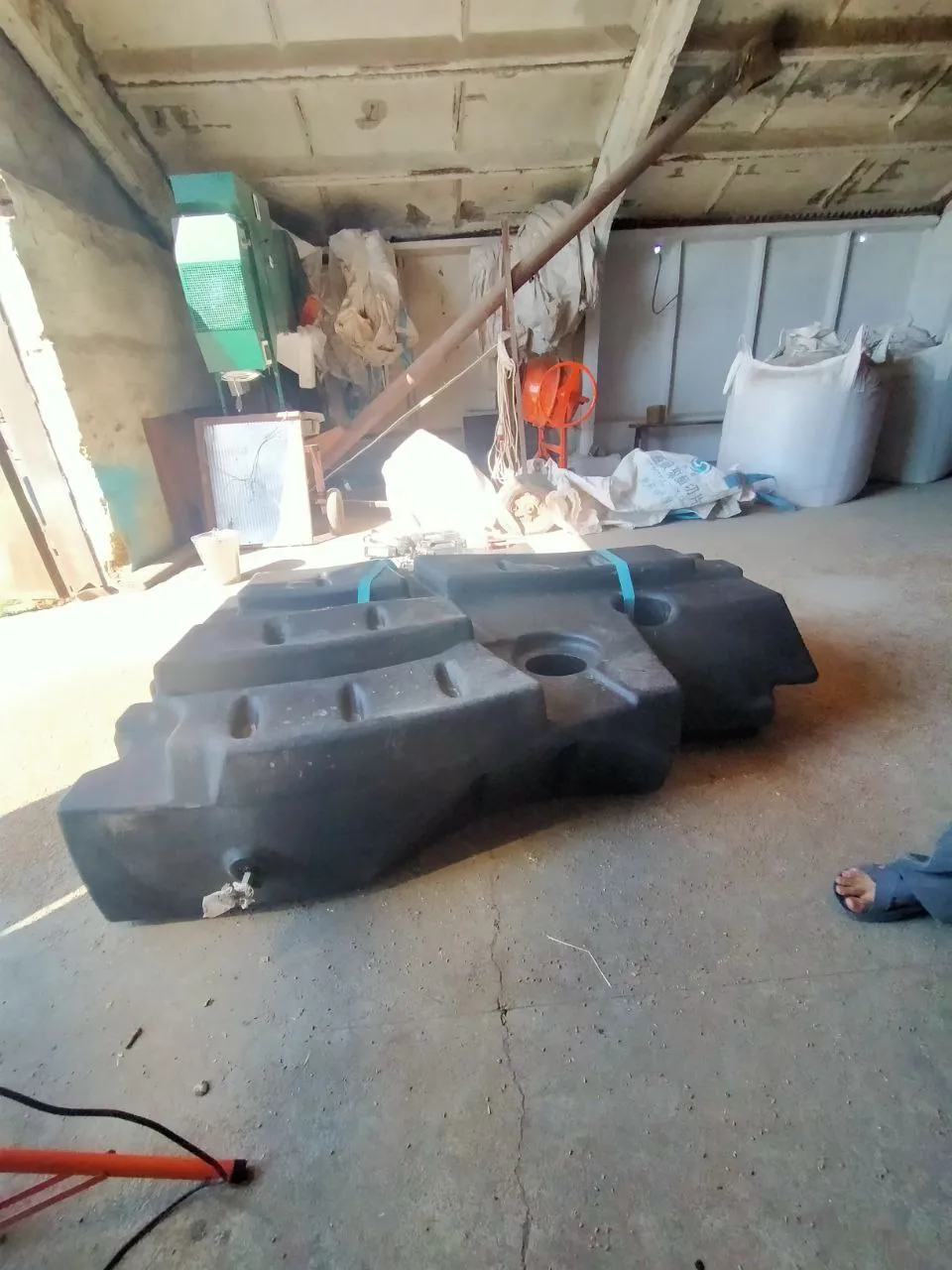 Фото 6 з ремонту — Ремонт паливного бака Claas Lexion 550 — Березнегуватська селищна громада