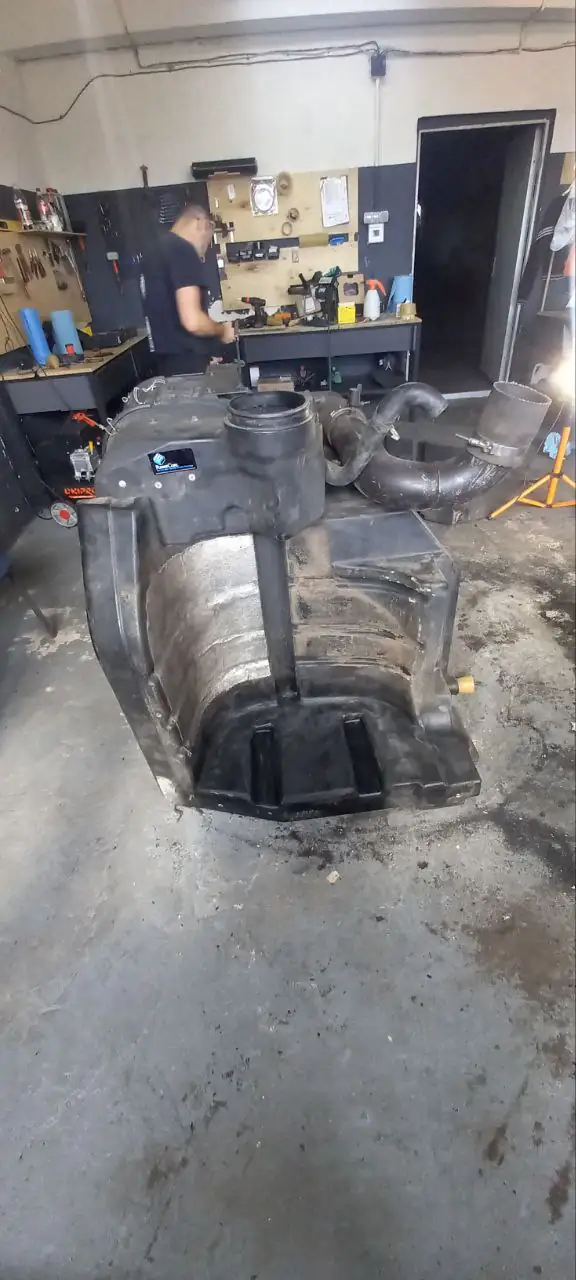 Ремонт паливного бака New Holland T8.390 — Бахмач (червень 2025)