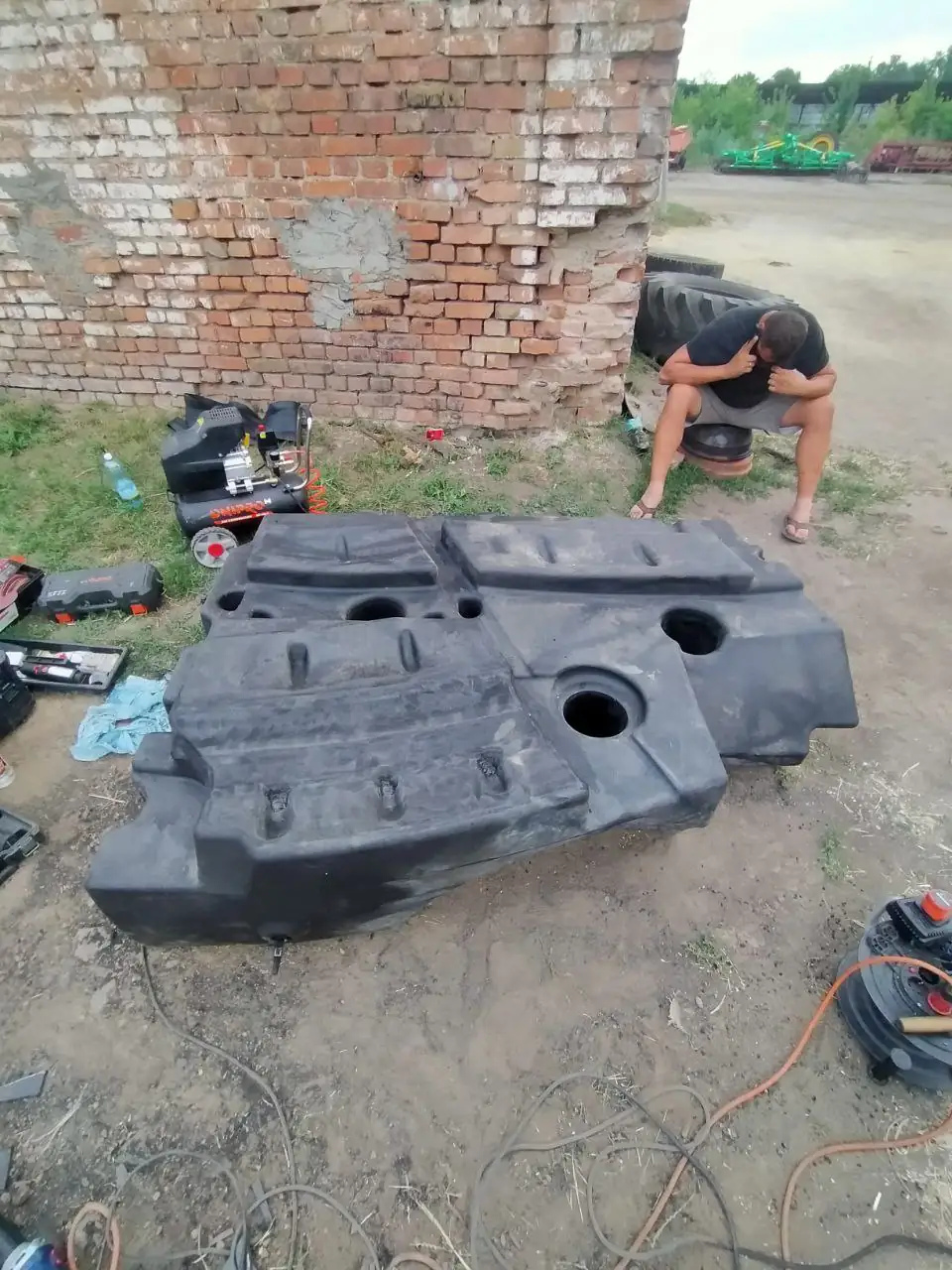 Паливний бак — Claas Lexion 600