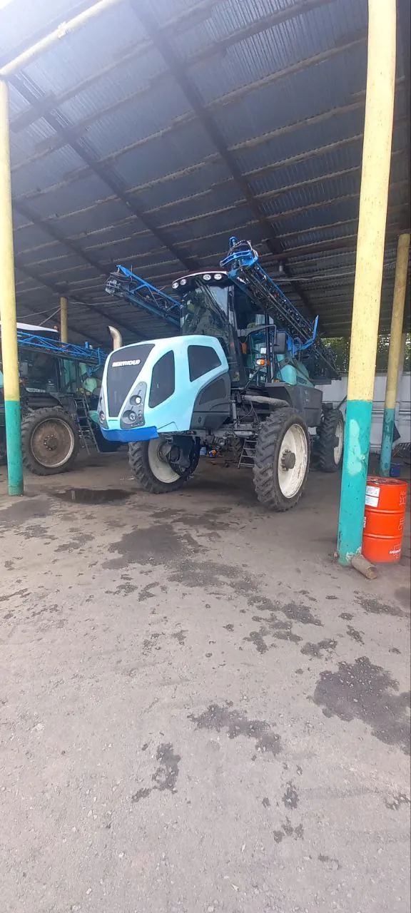 Фото 4 з ремонту — Ремонт бочки обприскувача Berthoud Rapter 3240 — Шепетівка