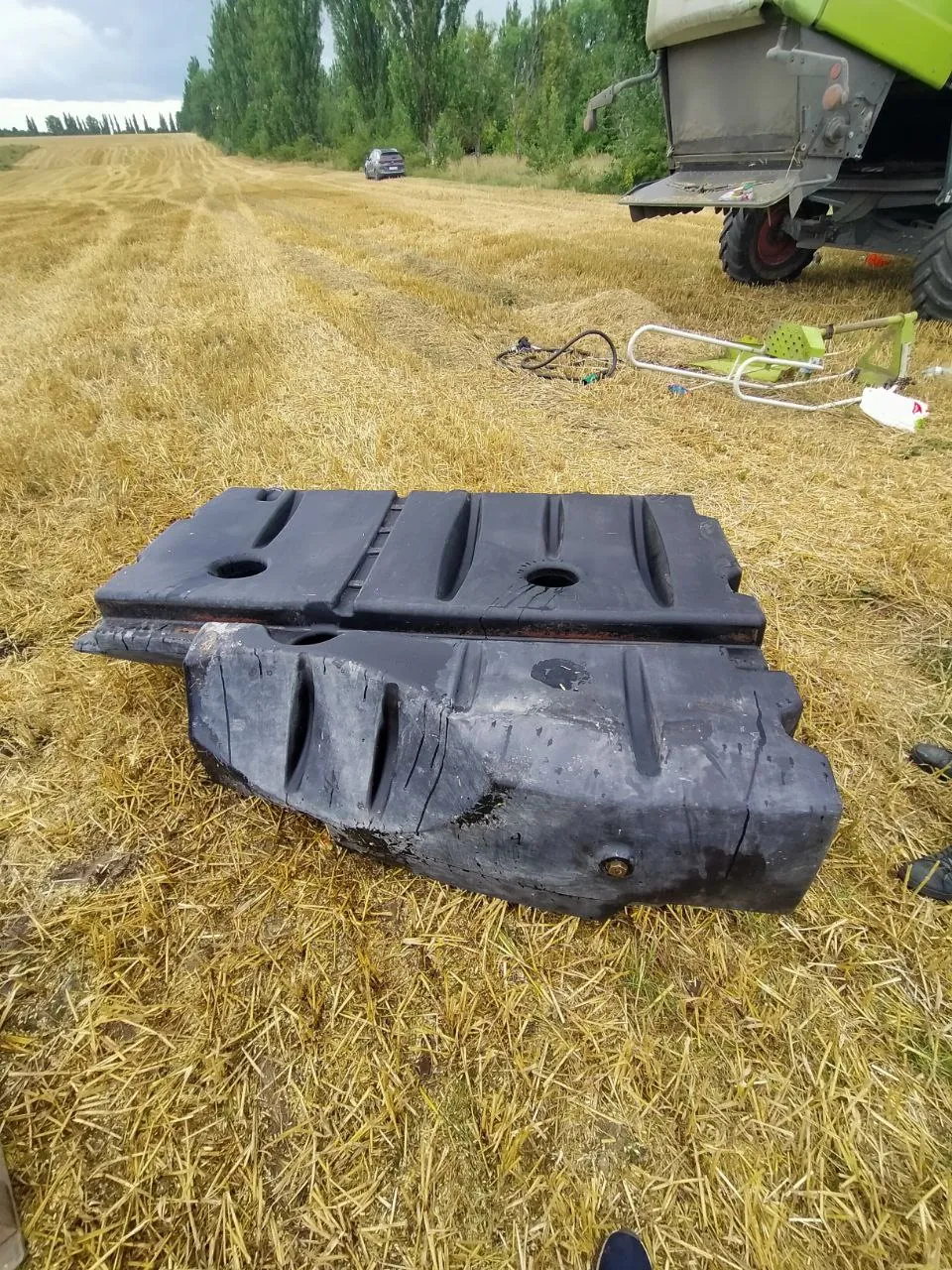 Фото 3 з ремонту — Ремонт паливного бака Claas Lexion 560 — Кулига