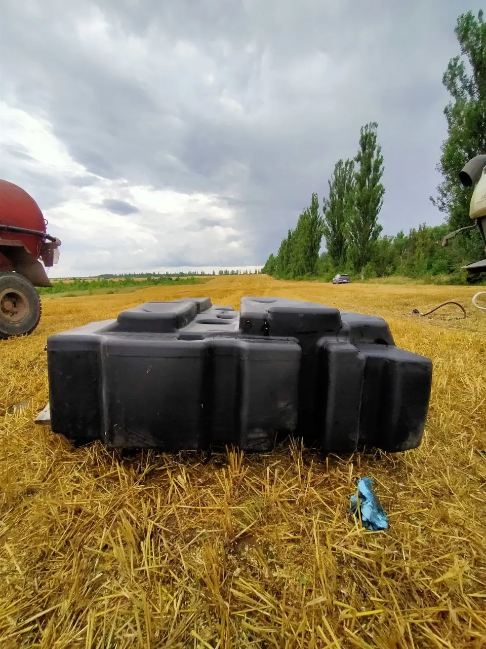 Фото 10 з ремонту — Ремонт паливного бака Claas Lexion 560 — Кулига