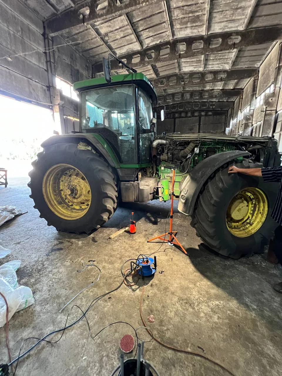Фото 10 з ремонту — Ремонт паливного бака John Deere 8400 — Приютівська селищна громада