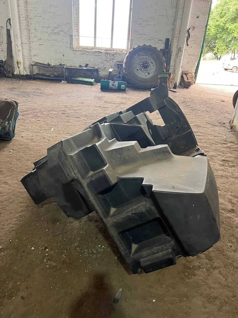 Паливний бак — Claas Lexion 580