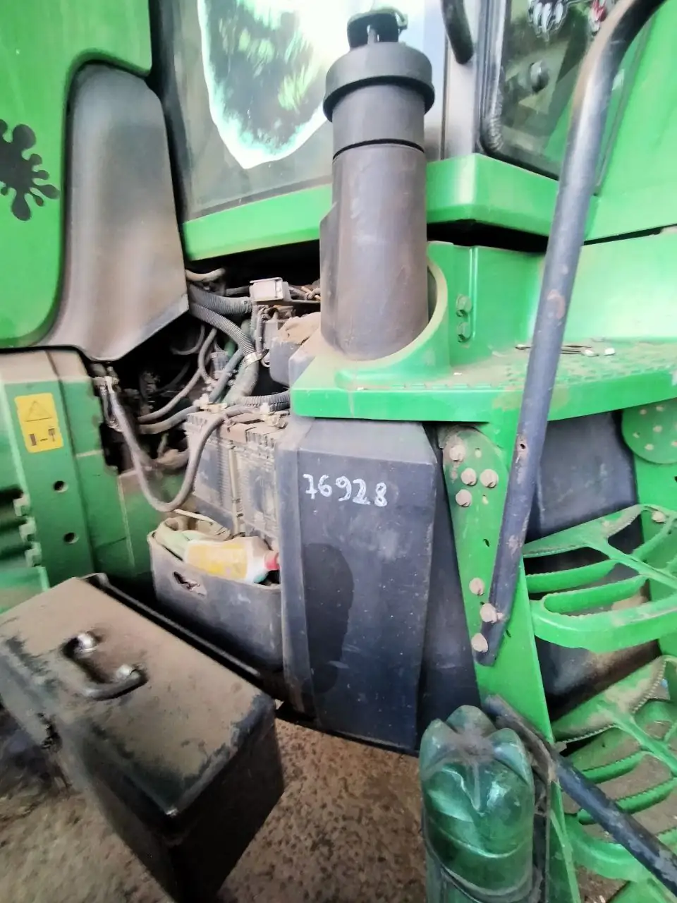 Ремонт паливного бака John Deere 8430 — Водяне