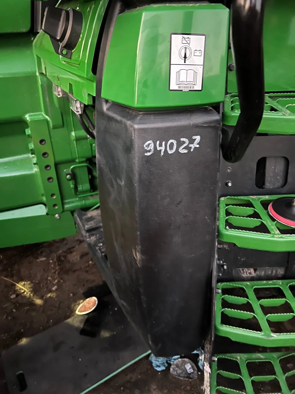 Фото 9 з ремонту — Ремонт паливного бака John Deere 8R370 — Шоломиничі