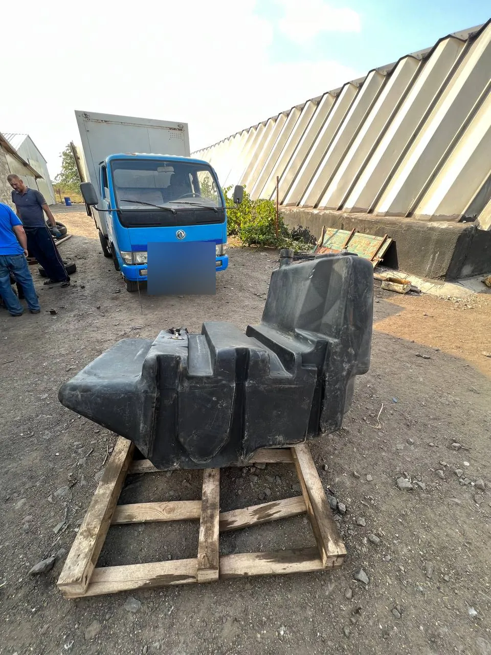 Ремонт паливного бака John Deere 9560 Sts — Бузька сільська громада