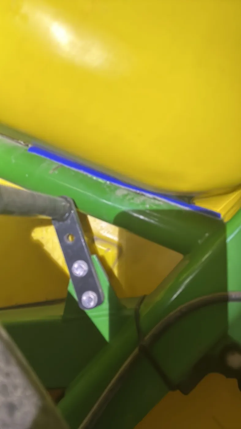 Фото 22 з ремонту — Ремонт бочки обприскувача John Deere 832 — Боянська сільська громада