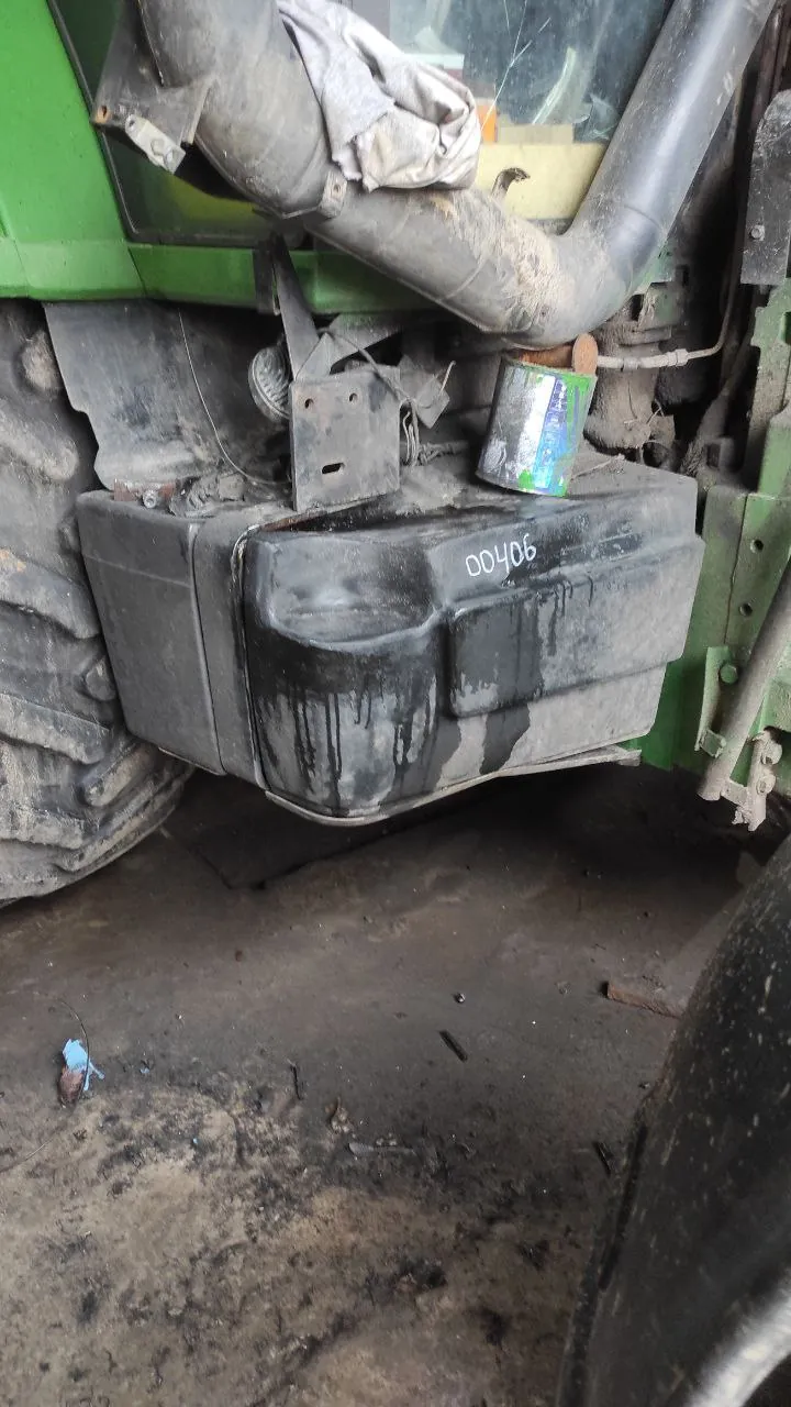 Фото 3 з ремонту — Ремонт паливного бака John Deere 8400 — Дубовець