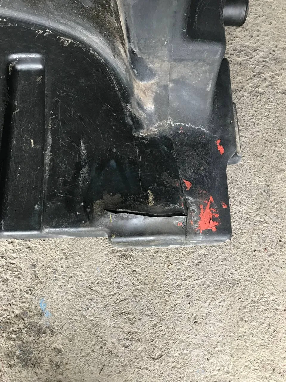 Паливний бак — Case 280