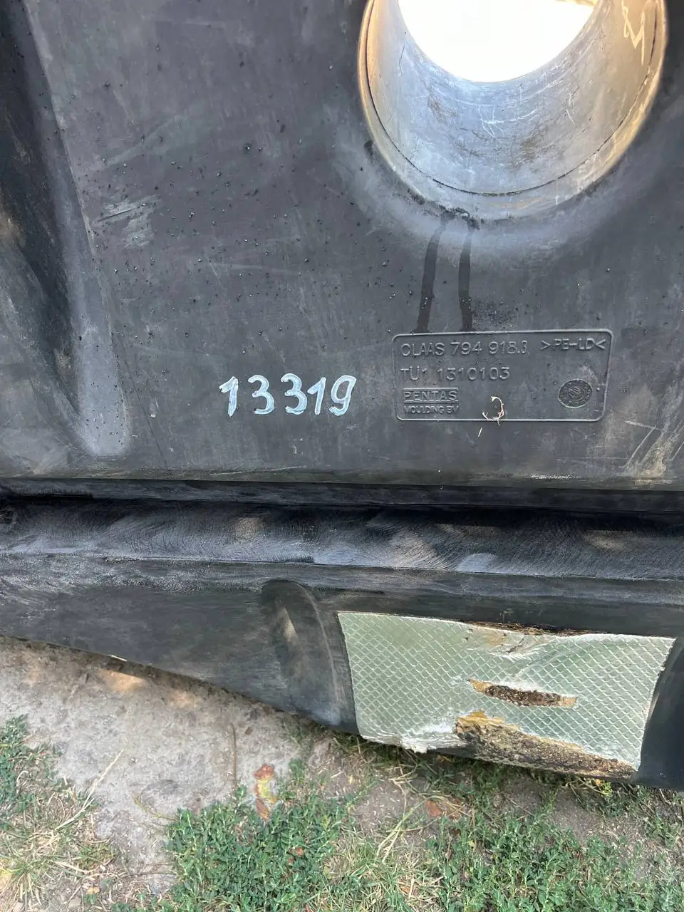 Фото 6 з ремонту — Ремонт паливного бака Claas Lexion 580 — Осітна