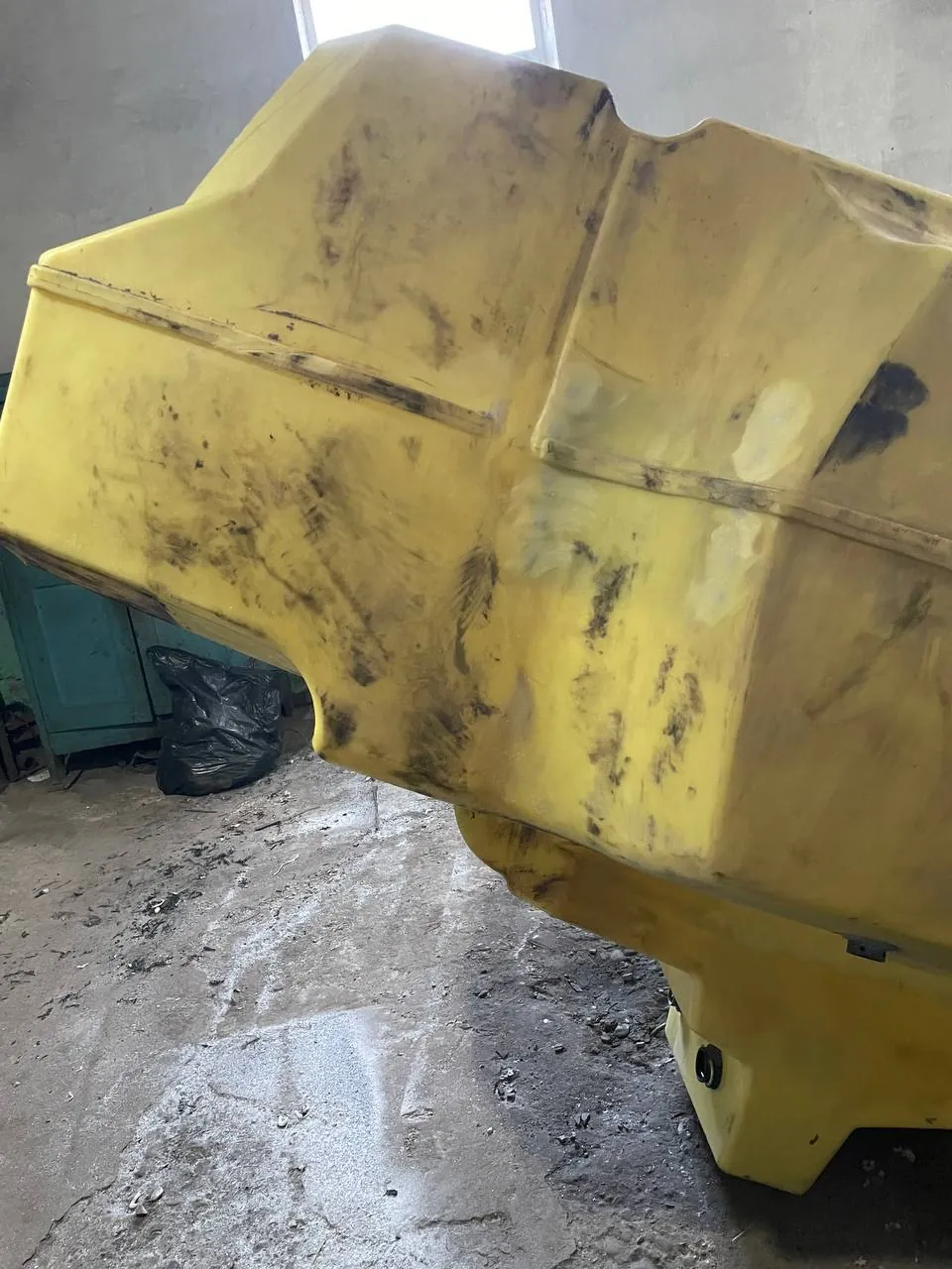 Фото 4 з ремонту — Ремонт бочки обприскувача Hardi Alfa — Кунисівці