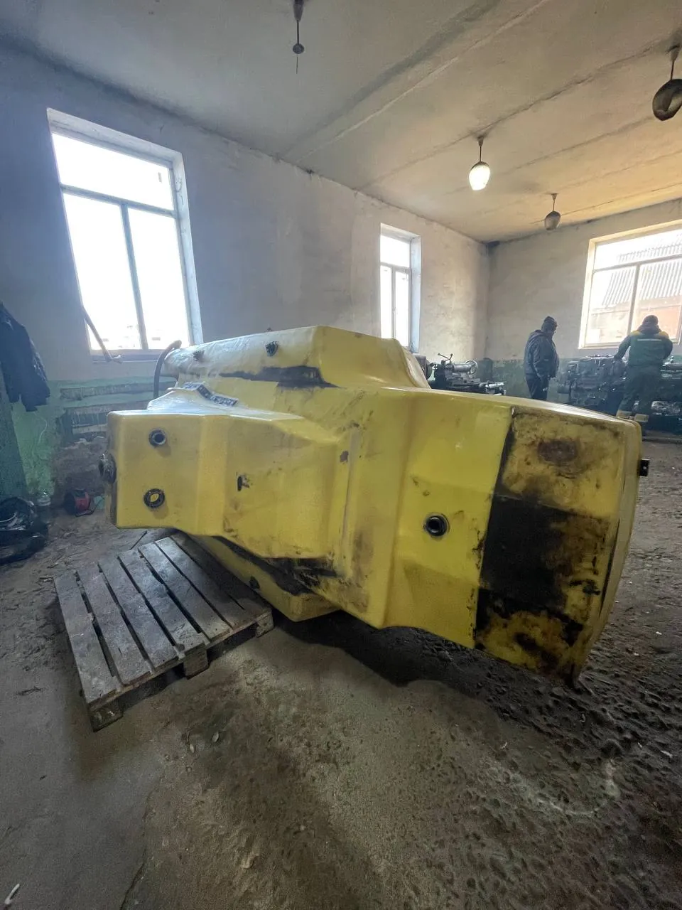 Фото 18 з ремонту — Ремонт бочки обприскувача Hardi Alfa — Кунисівці
