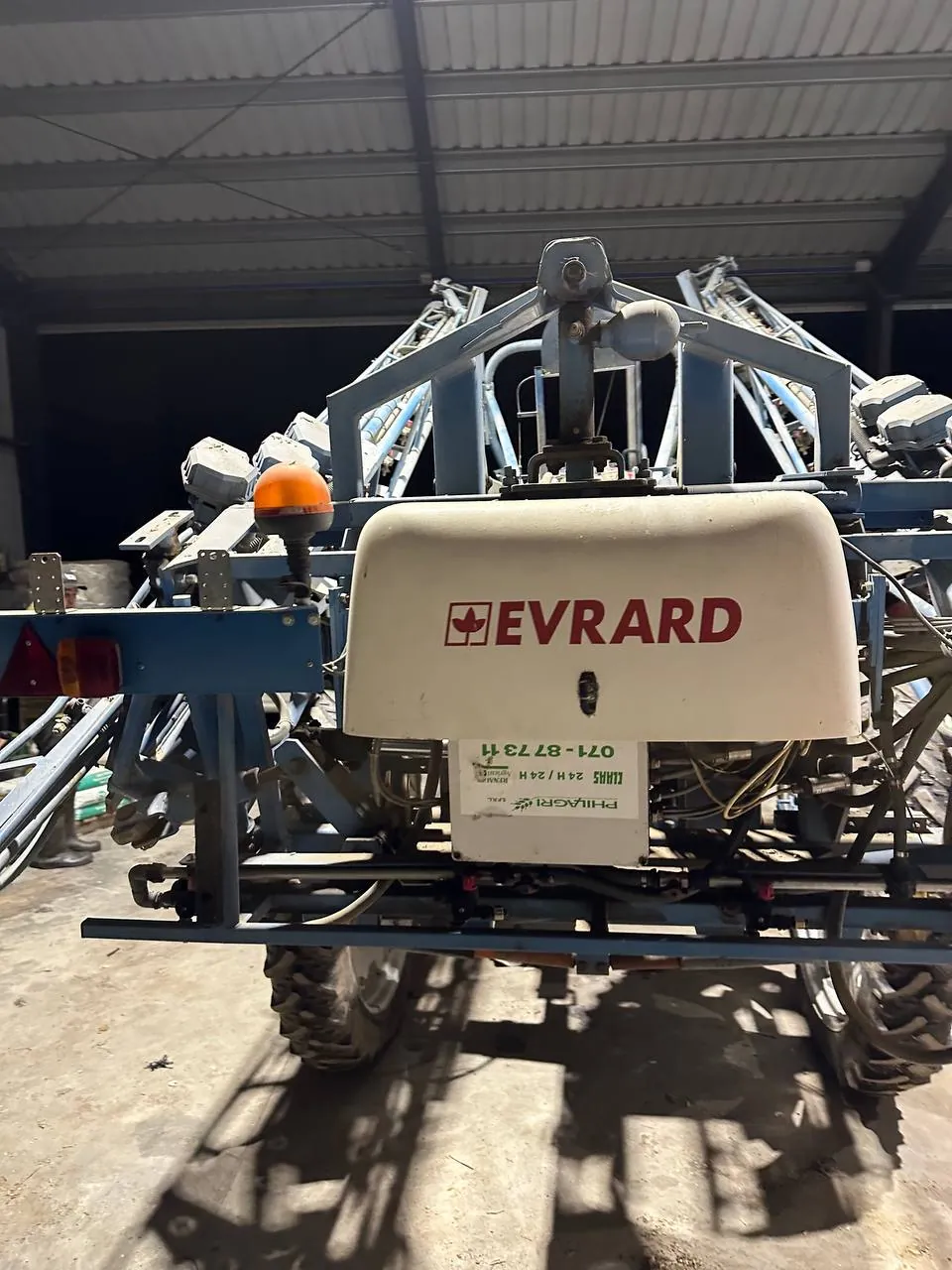 Фото 28 з ремонту — Ремонт бочки обприскувача Hardi Evrard