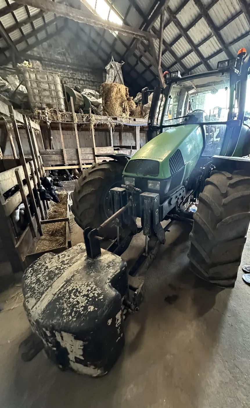 Фото 4 з ремонту — Ремонт паливного бака Deutz Fahr — тріщина біля кріплення бака