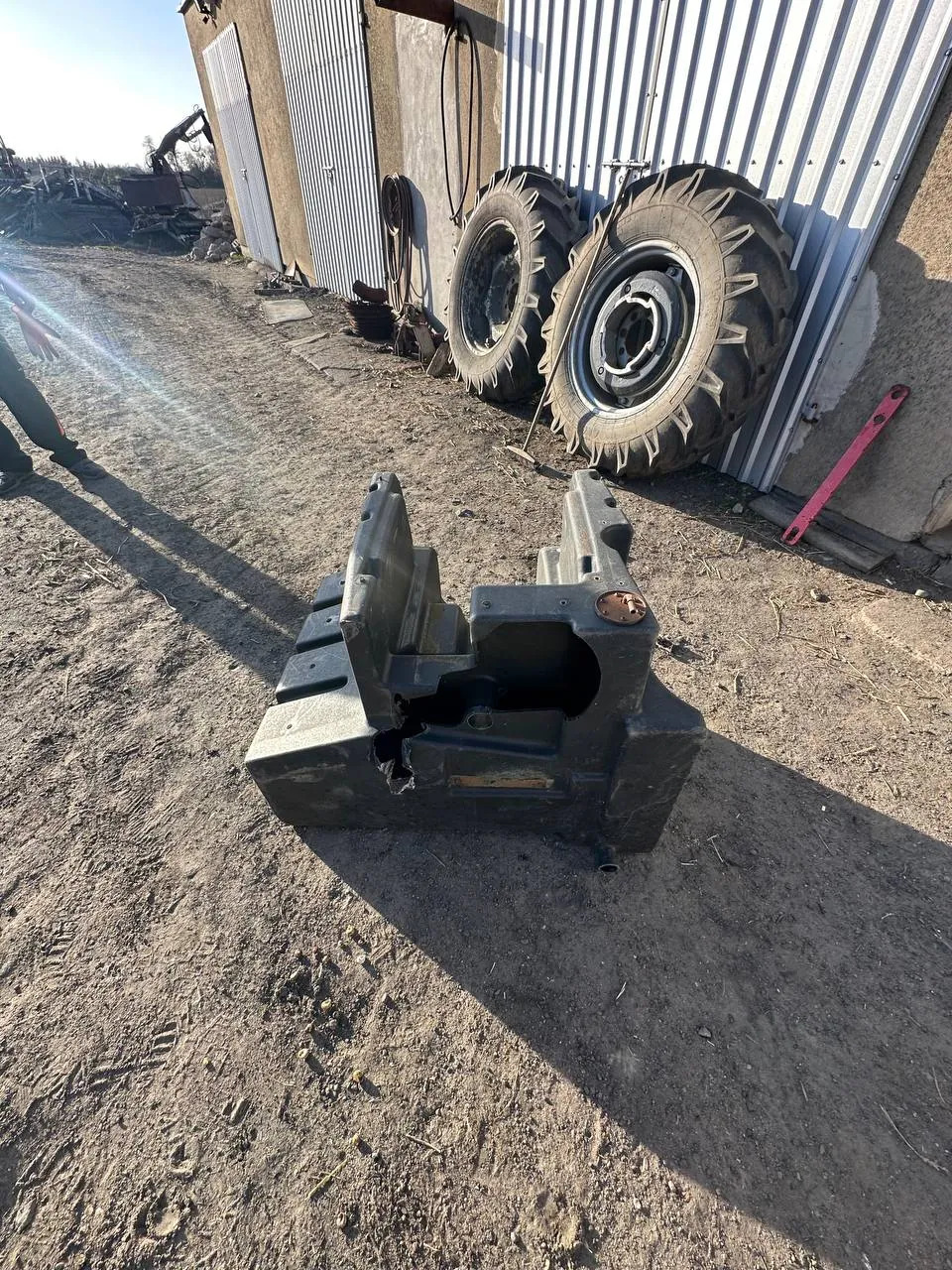 Фото 7 з ремонту — Ремонт паливного бака Fendt 900 Vario