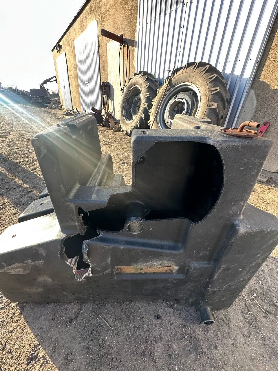 Фото 8 з ремонту — Ремонт паливного бака Fendt 900 Vario
