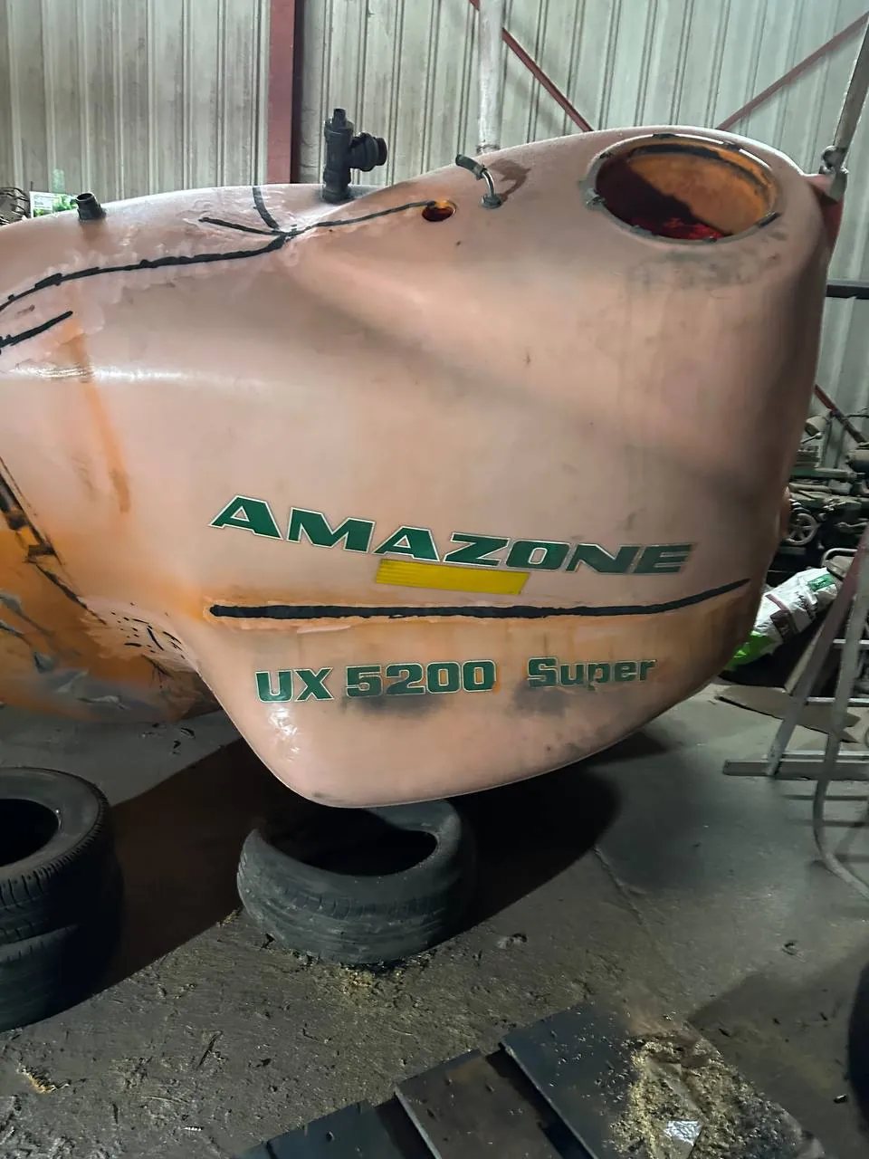 Фото 5 з ремонту — Ремонт бочки обприскувача Amazone UX5200