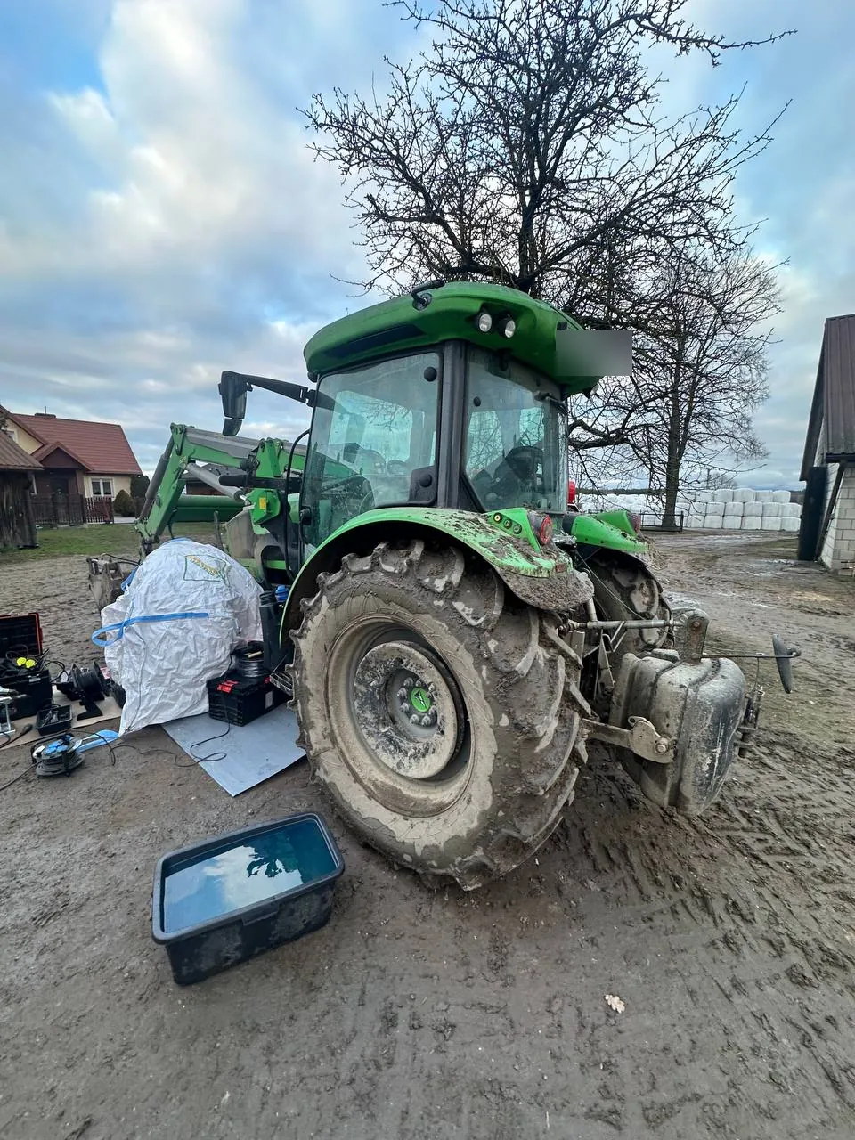 Ремонт паливного бака Deutz Fahr