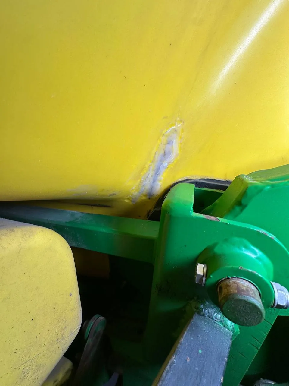Фото 9 з ремонту — Ремонт бочки обприскувача John Deere 740