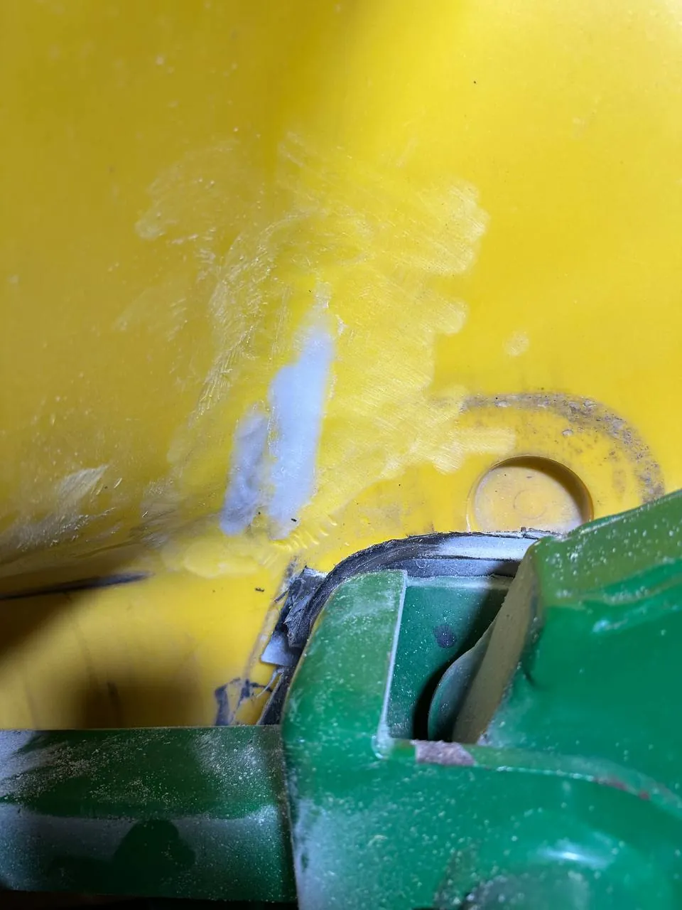 Фото 14 з ремонту — Ремонт бочки обприскувача John Deere 740