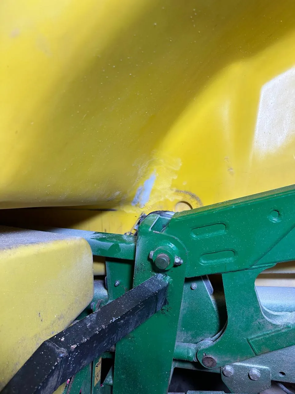 Фото 15 з ремонту — Ремонт бочки обприскувача John Deere 740