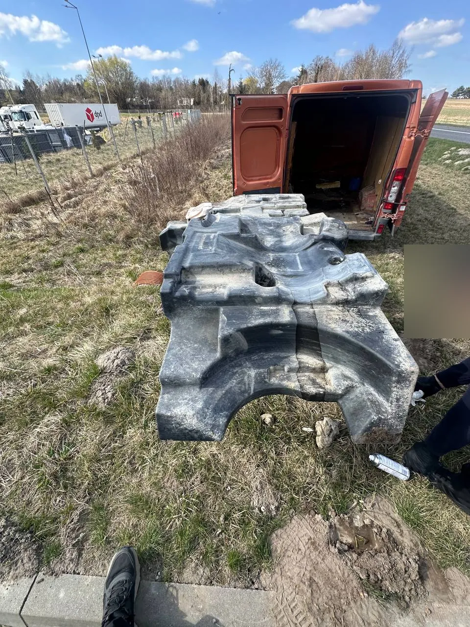 Фото 6 з ремонту — Ремонт паливного бака Fendt 900 Vario S4