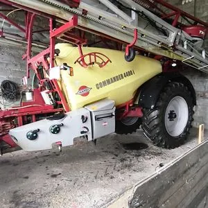 Фото 1 з ремонту — Ремонт бочки обприскувача Hardi Commander 4400
