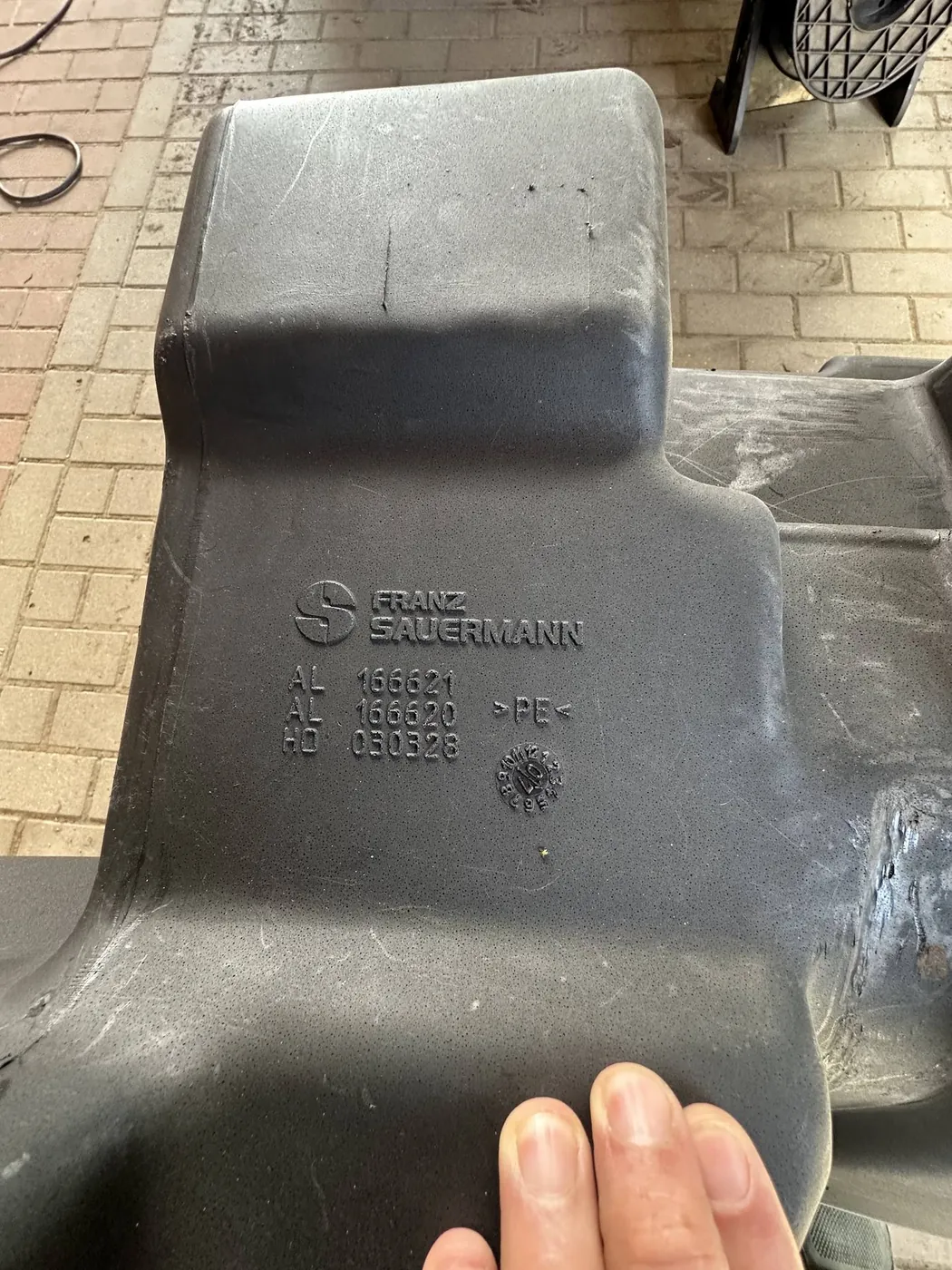 Фото 5 з ремонту — Ремонт паливного бака John Deere 6930 Premium