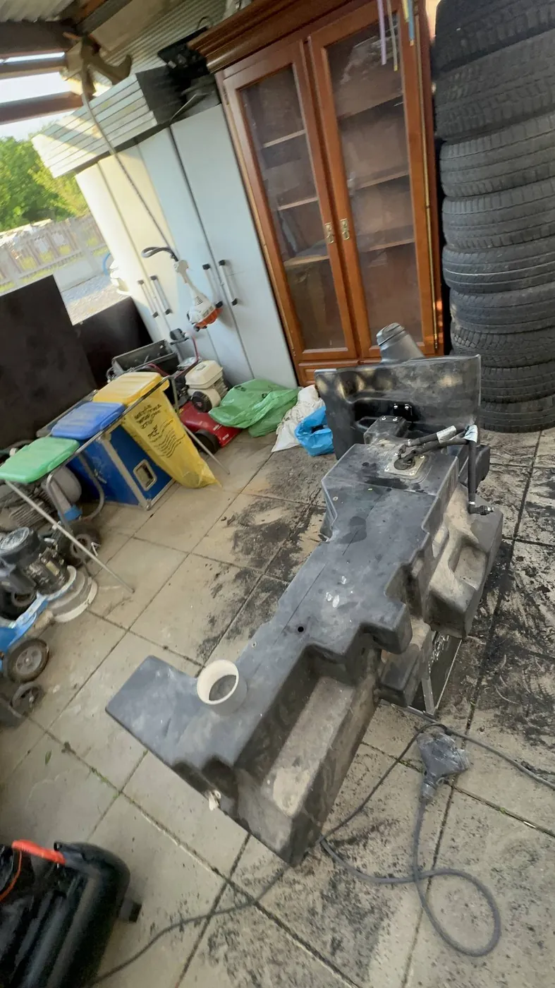 Фото 16 з ремонту — Ремонт паливного бака Massey Ferguson — прогоріла стінка бака