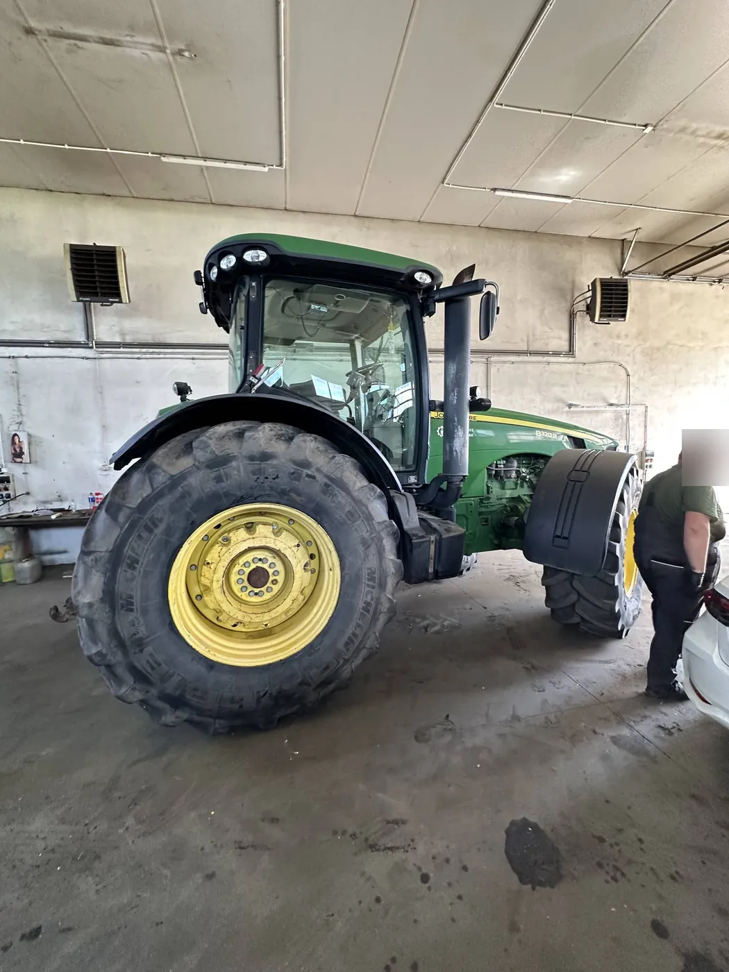 Фото 8 з ремонту — Ремонт паливного бака John Deere 8320R