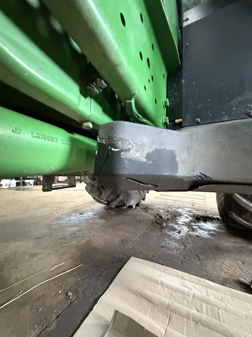Фото 4 з ремонту — Ремонт паливного бака John Deere 6195M