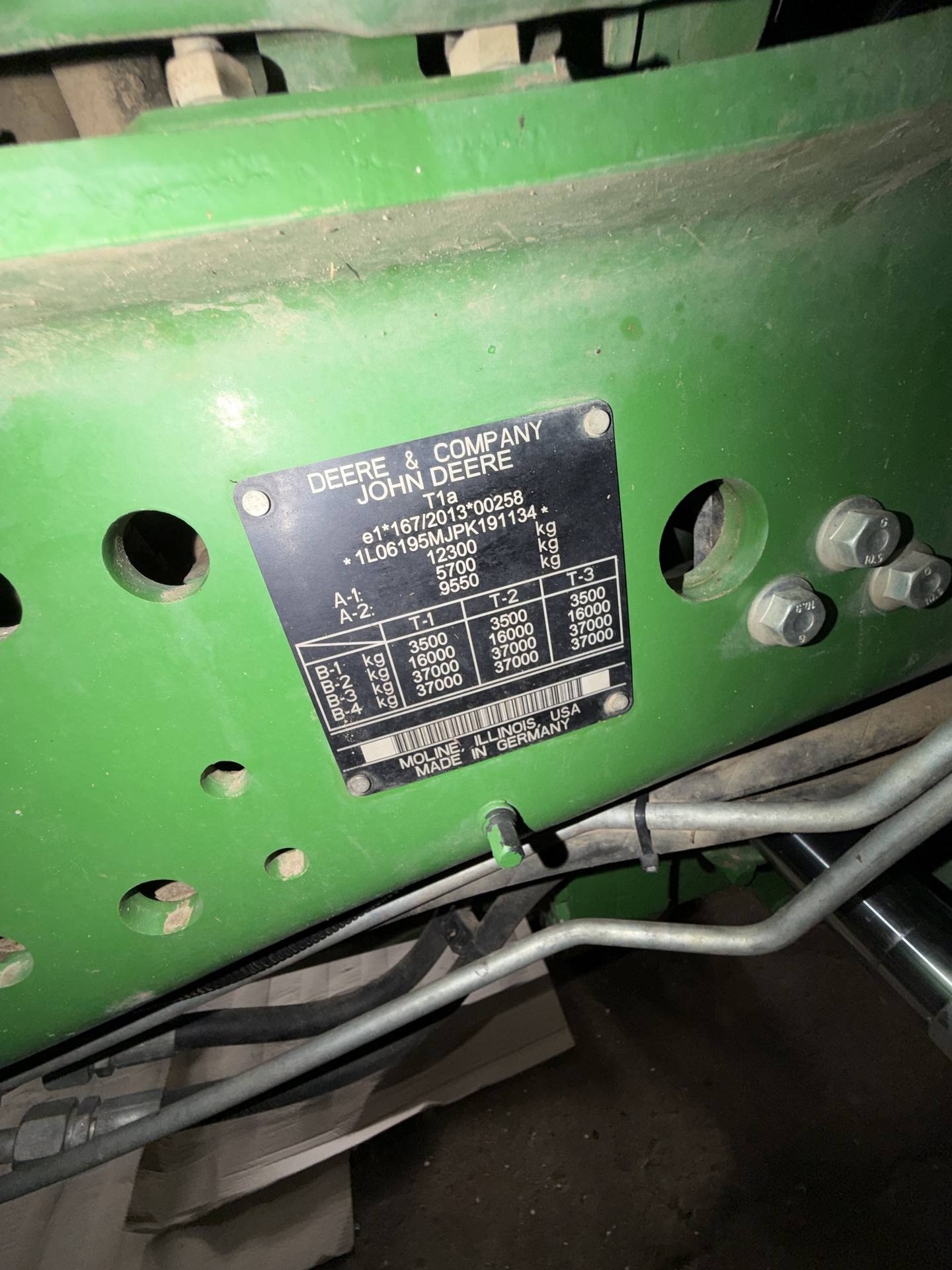 Фото 32 з ремонту — Ремонт паливного бака John Deere 6195M