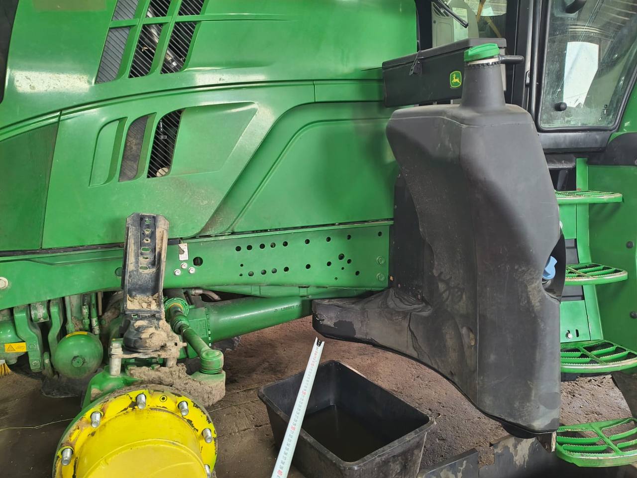 Фото 28 з ремонту — Ремонт паливного бака John Deere 6195M