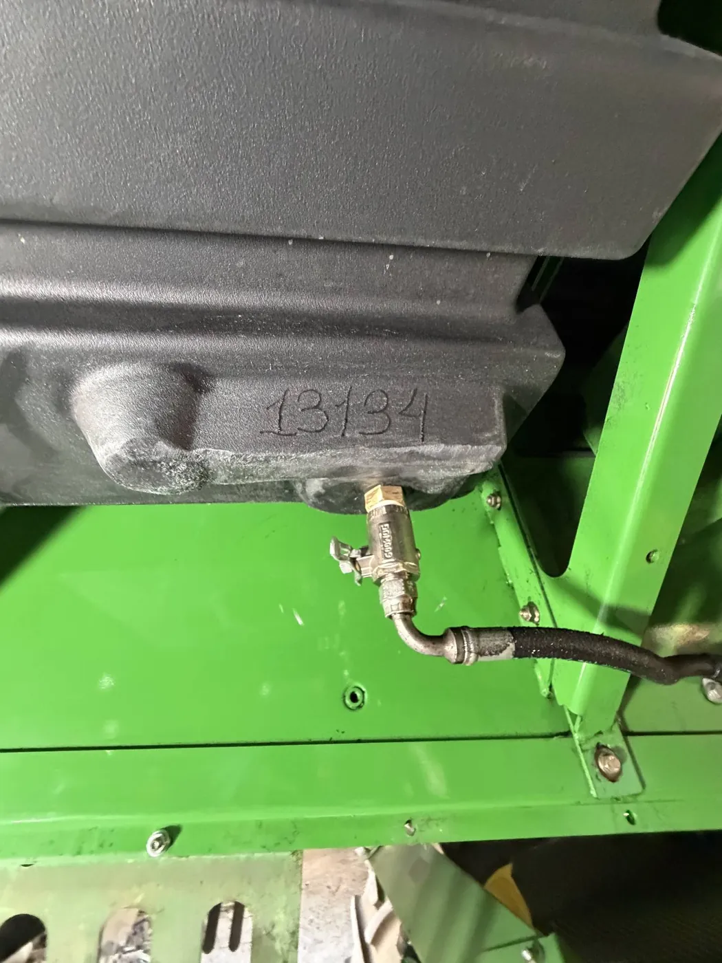 Фото 14 з ремонту — Ремонт паливного бака John Deere 9640