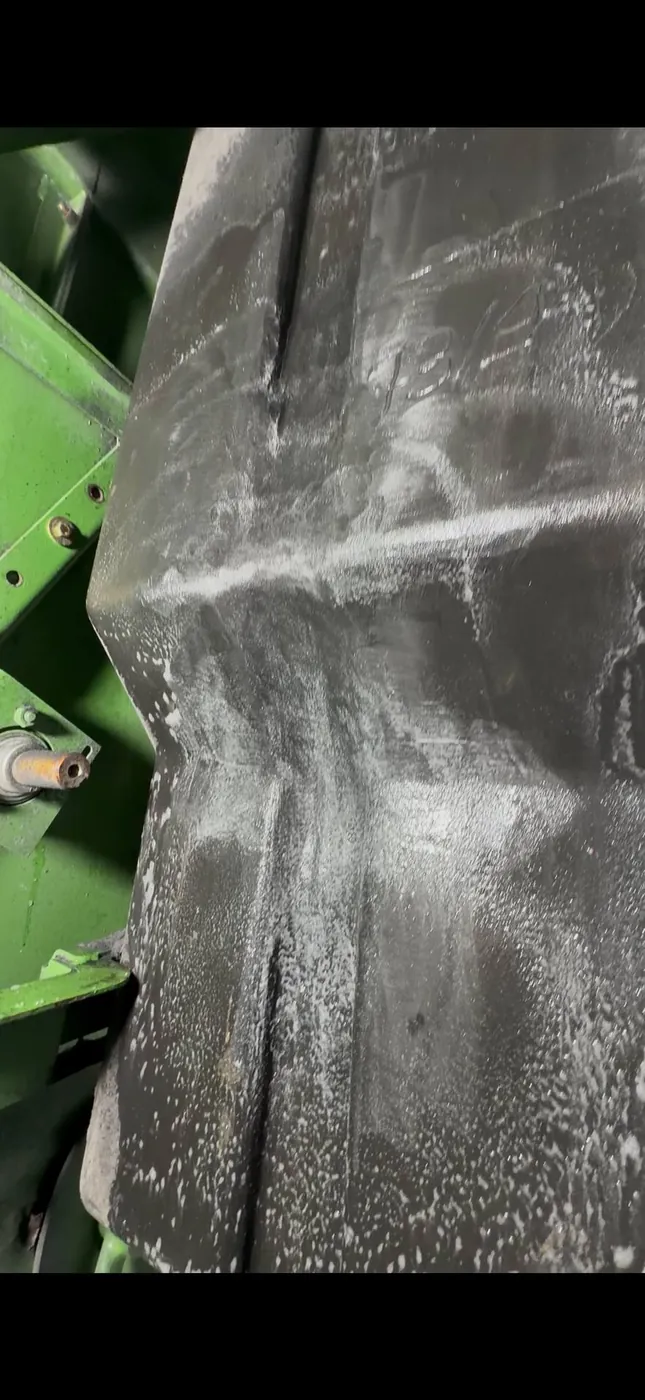 Фото 7 з ремонту — Ремонт паливного бака John Deere 1550