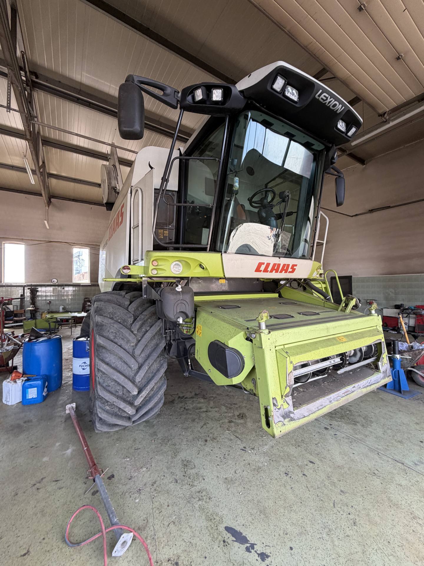 Фото 20 з ремонту — Ремонт паливного бака Claas Lexion 560