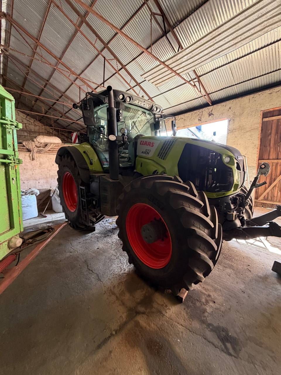 Фото 35 з ремонту — Ремонт паливного бака Claas Axion 870