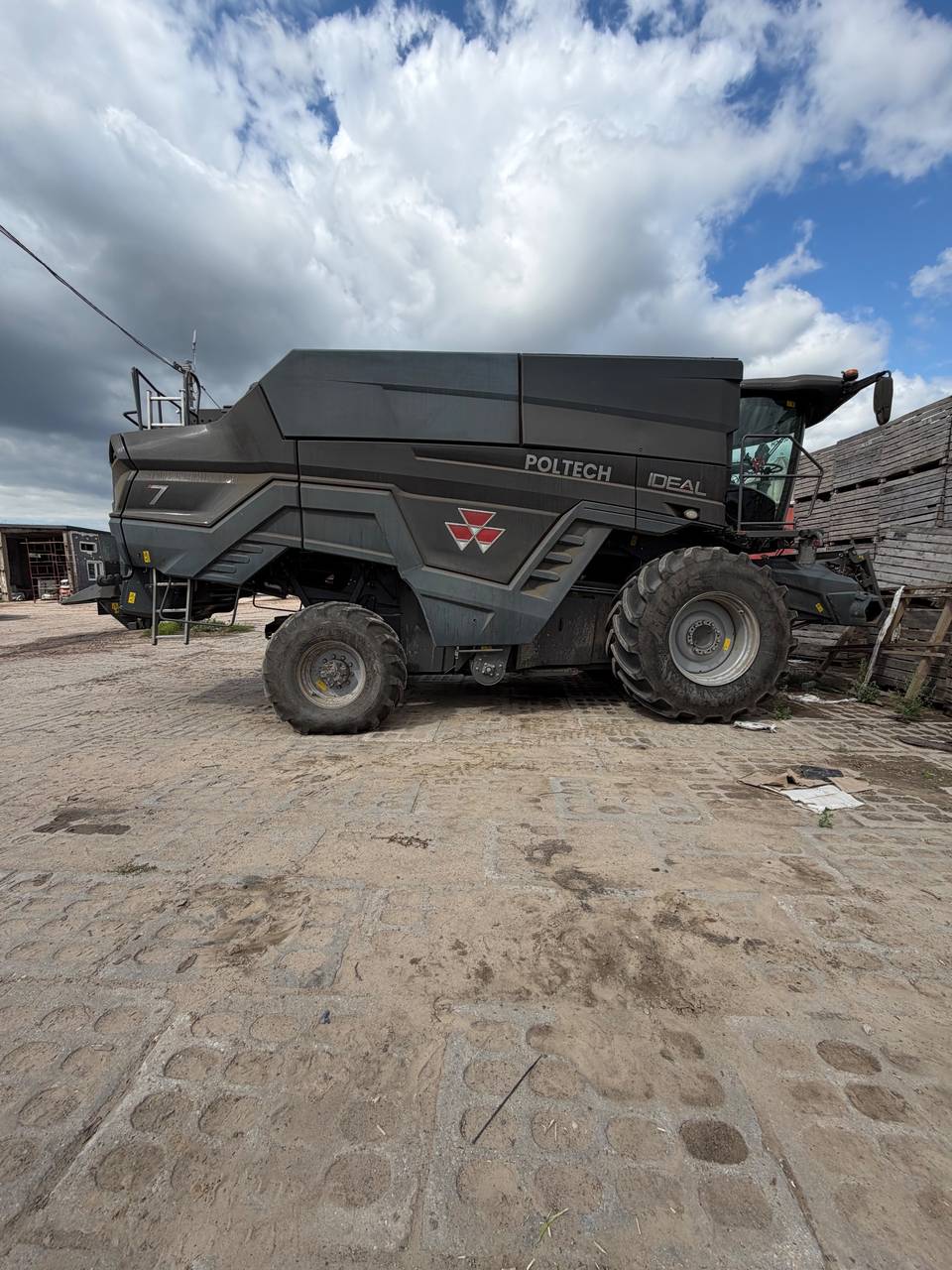 Фото 11 з ремонту — Ремонт стрясної дошки Massey Ferguson Ideal 7