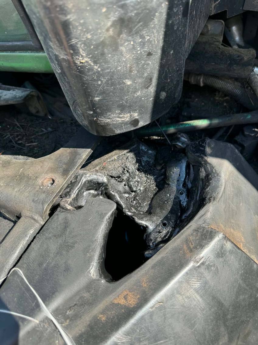 Фото 2 з ремонту — Ремонт паливного бака Fendt 900